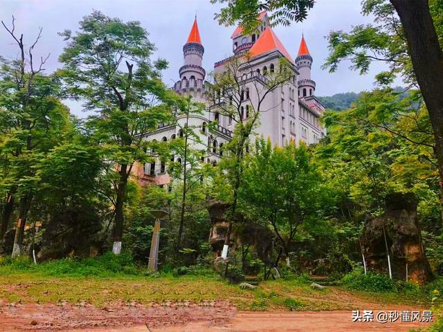 全球最高的迪士尼城堡，重庆亿元修建的城堡