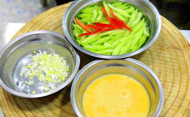 最有效减肥食谱，一周让你饱着瘦下去（这个夏天有口福了）