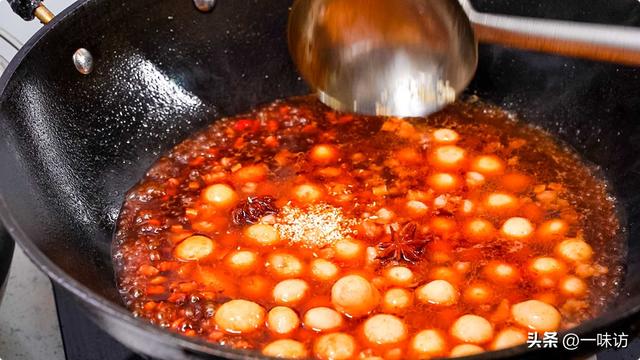 酱焖小土豆的制作方法，这样做肉末烧土豆仔