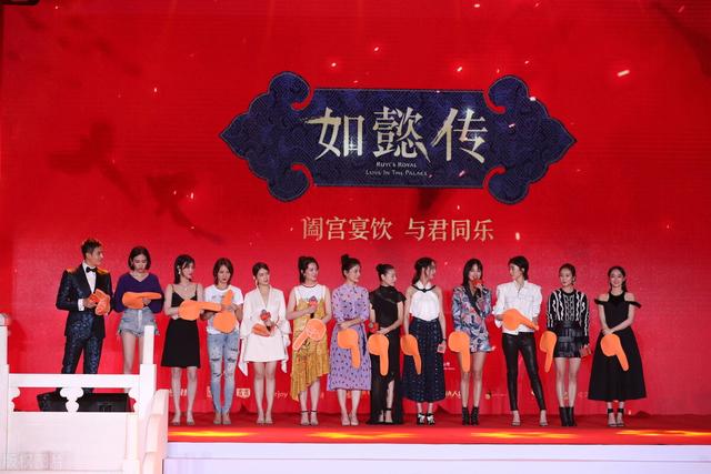 好喜欢你歌词，懂你是写给谁的歌曲（他平平无奇的表演你看腻了吗）