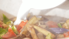 素肉怎么炒，炒肉片的做法（5块钱吃撑全家人）