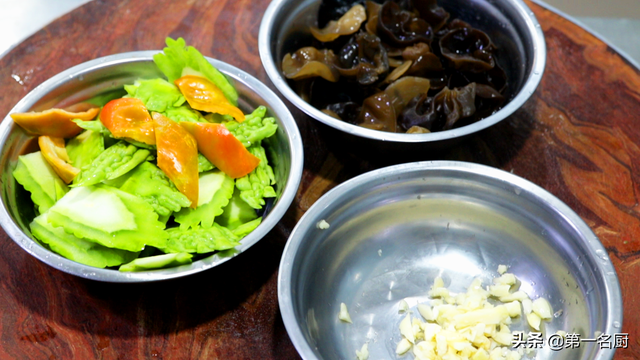 去湿的食物有哪些，清火祛湿的食物有哪些（冬瓜倒数第一）