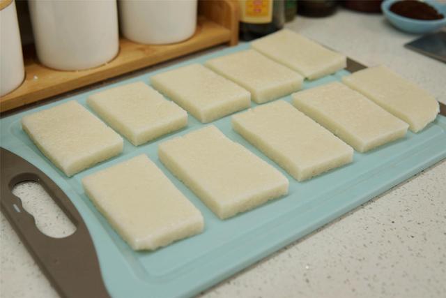 中秋节吃什么传统食物，中秋节吃什么传统食品（还有啥适合吃的节日食品）