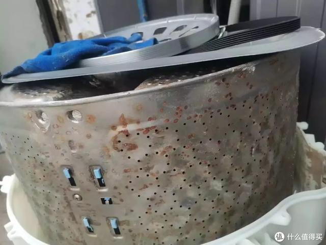 乒乓球拍怎么清洗，乒乓球拍胶皮脏了如何清洗（洗衣机长期使用后拆机实录集锦）