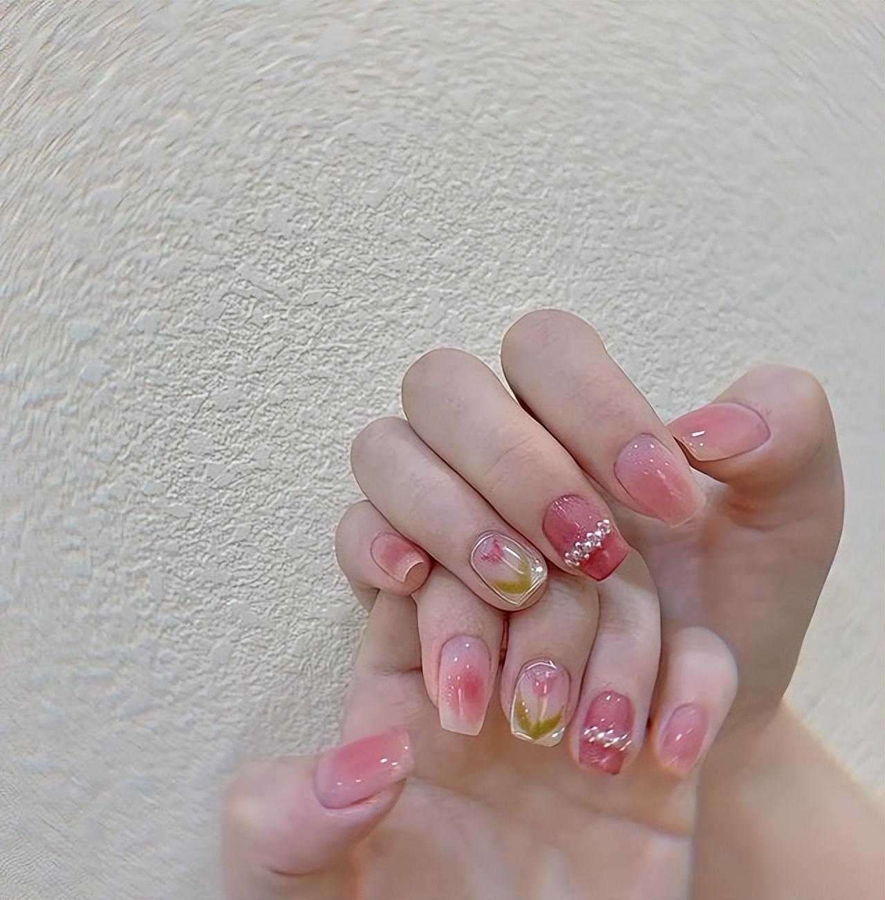 2022年很流行的美甲款式(显手白又好看) - 生活 - 爱宁信息网