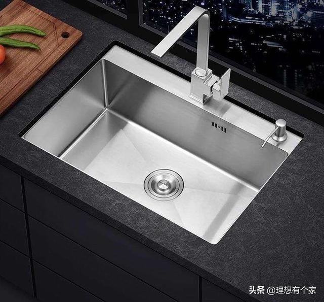 澳柯玛橱柜怎么样，哪些橱柜十大知名品牌比较好一点（橱柜常见的基础问题都在这里了）