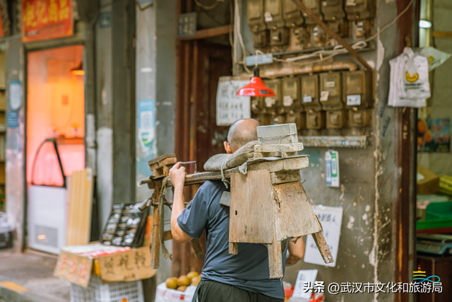武汉江汉路步行街，武汉百年商业老街江汉路（想逛江汉路的念头）