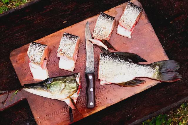 闪电借款上征信吗，微信闪电借款上征信吗（高利贷之王）