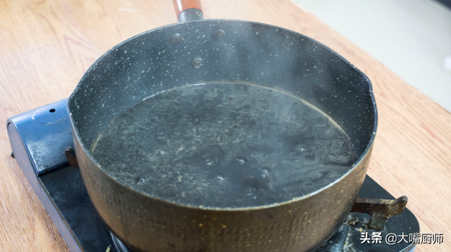 腊八蒜用什么醋，腊八蒜用什么醋好（教你3个技巧）