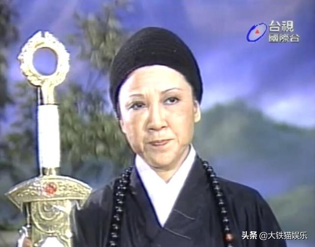 8版“灭绝师太”颜值对比：谁将貌美御姐演成了奶奶，谁又美又狠