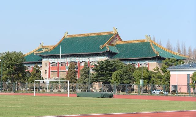 上海有几所985211大学，985211大学名单（上海5所双一流大学以及3所特色双非学校简介）