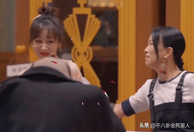 那英现在的状况，被批瞧不起下岗工人