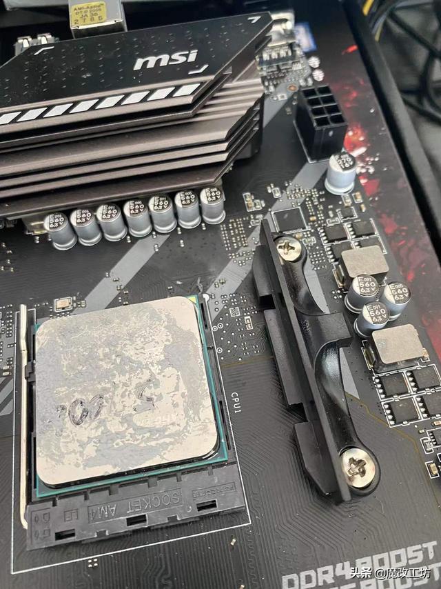 带wifi的主板，带wifi的主板如何使用（520蓝牙WIFI主板配AMD锐龙PRO处理器跑分16万）