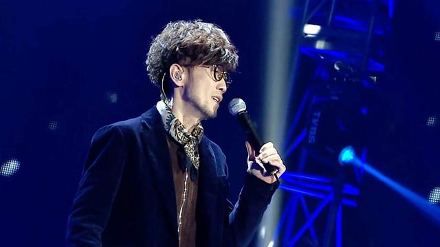 乌龙闯情关主题曲，抖音最火100首歌曲（歌红人不红的9位歌手）