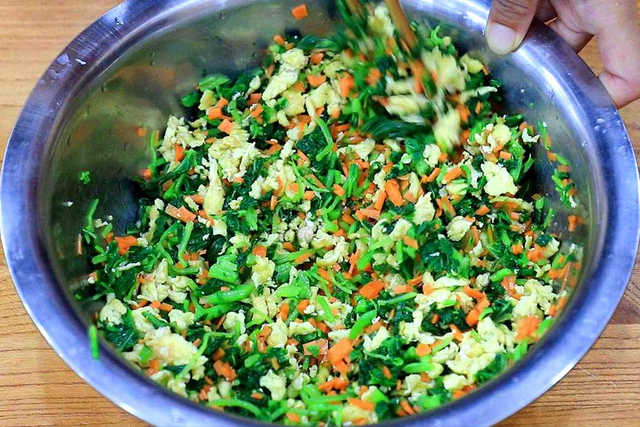 菠菜和什么菜搭配是最佳，菠菜十种最佳吃法（把全家老小钙都补足了）