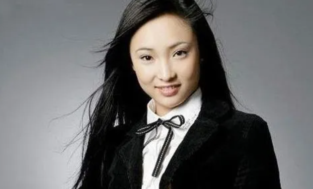 白静案到底怎么回事，吃里扒外、被丈夫三刀索命的女星白静