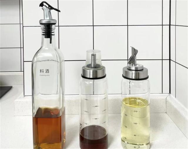 超薄翻斗鞋柜哪个牌子好，17cm翻斗鞋柜安装视频（让人“买得起却用不起”的6件家居用品）