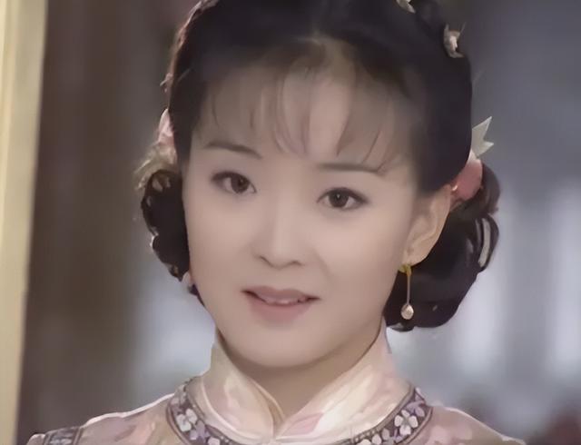 新上海滩方艳芸最后咋了，上海滩中的方艳芸（10位“大变脸”的内娱女神）