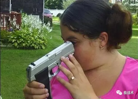 镭射和激光的区别是什么，镭射和激光的区别是什么意思（论可见激光指示器<1>丨装备）