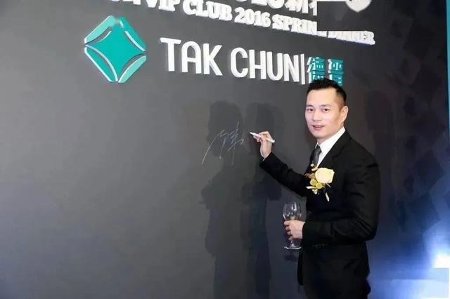 最美的时光大结局，最美的时光大结局是什么（她的下场在娱乐圈不是个例）