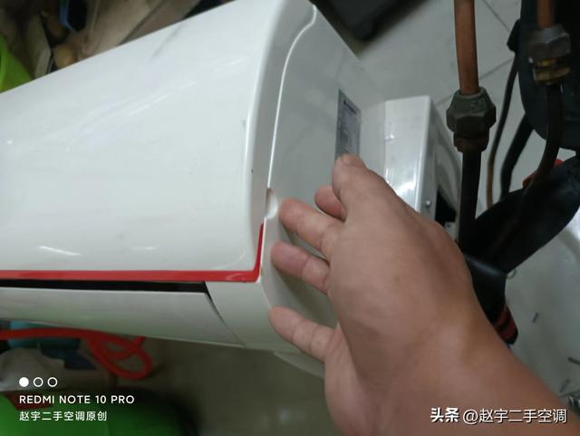 空调除尘怎么除，空调外机灰尘怎么清除（空调显示尘满怎么办怎么处理）