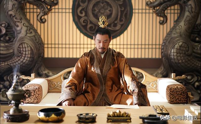 65岁的张丰毅“刷屏”网络，2个月有4部剧在播，网友表示追剧很忙
