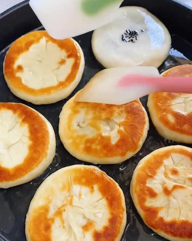 豆沙酥饼正宗做法，豆沙酥饼这样做