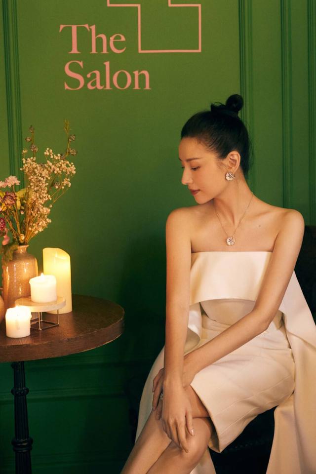 董洁和王大治结婚照，董洁和王大治结婚照片视频（才发现董洁婚内出轨王大治）