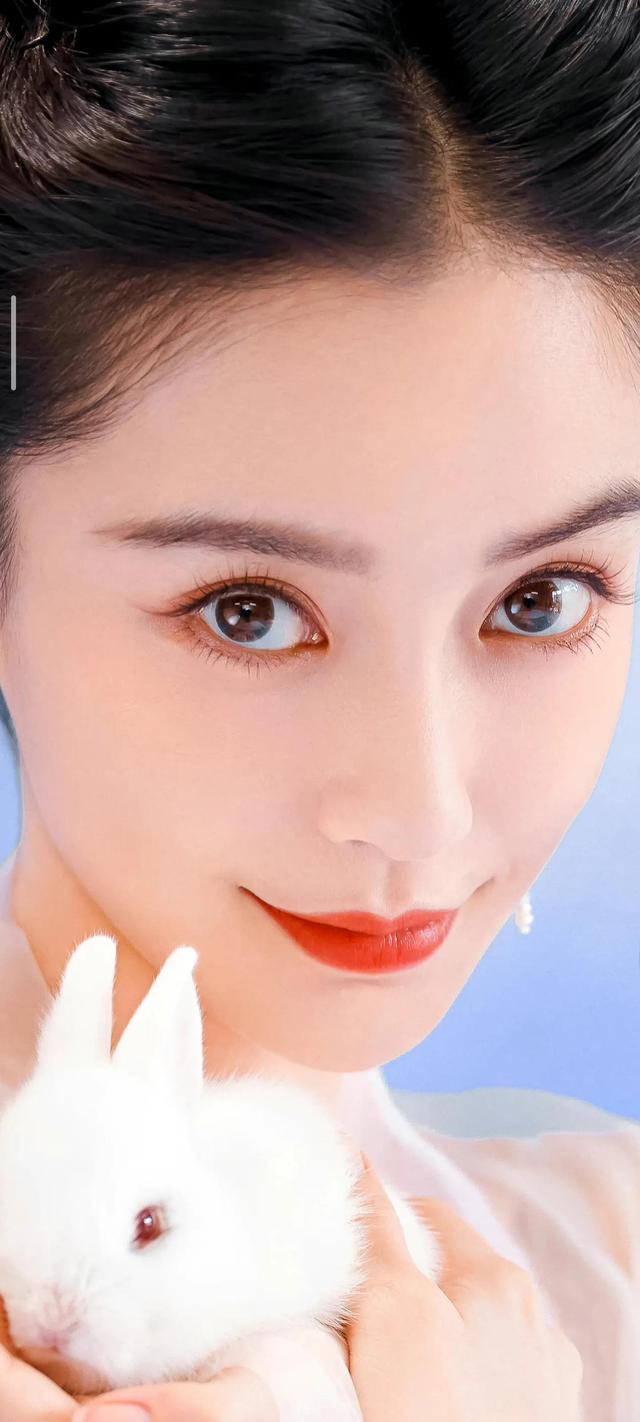 杨颖，微信头像，杨颖（angelababy中秋嫦娥玉兔大片）