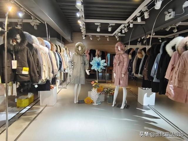 服装销售员的销售技巧和方法，服装店实用的四条销售技巧