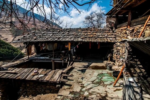 民族的主要特征是什么，民族特征属于什么（但你知道他们最具特色的建筑特色是什么吗）