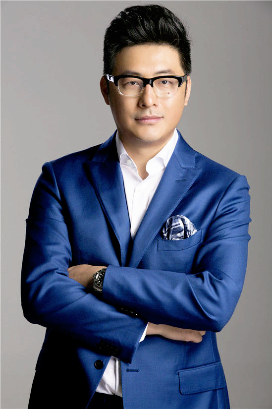 李湘与李厚霖离婚16年：她再婚后又离婚，他为何至今单身？