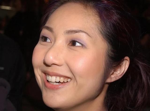 徐濠萦的店，徐濠萦的店全部倒闭还欠钱（她为什么嫁给了丁子高）