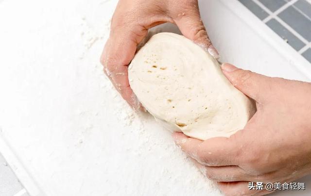 10条白醋的生活小妙用，吃白醋的好处（盐、白醋、小苏打在生活中的30种妙用）