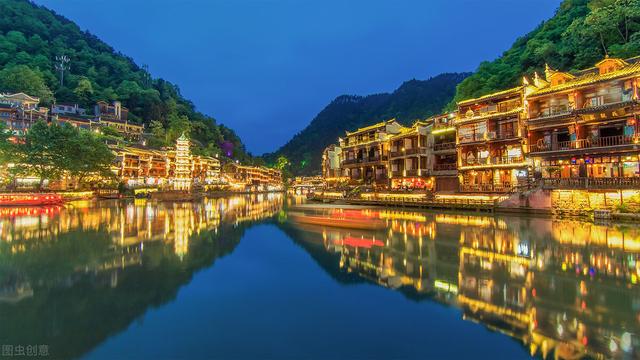 适合情侣旅游十大景点，盘点情侣必去的10个旅游目的地