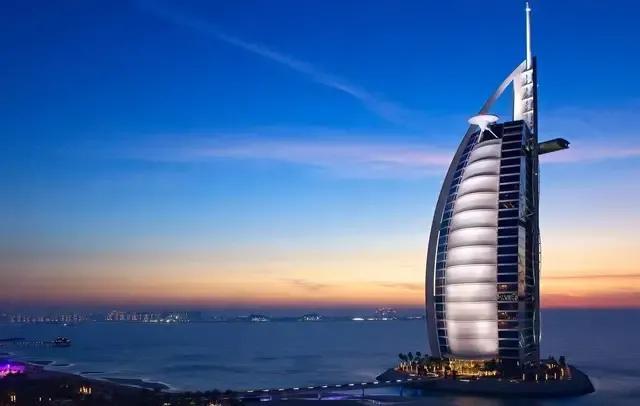 迪拜帆船酒店价格表,迪拜的帆船酒店(80张高清图带你走进迪拜七星级