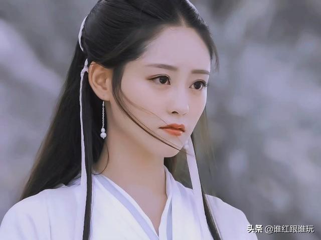 高圆圆周芷若剧照，周海媚版周芷若剧照（才明白高圆圆为何能凭借这个角色）
