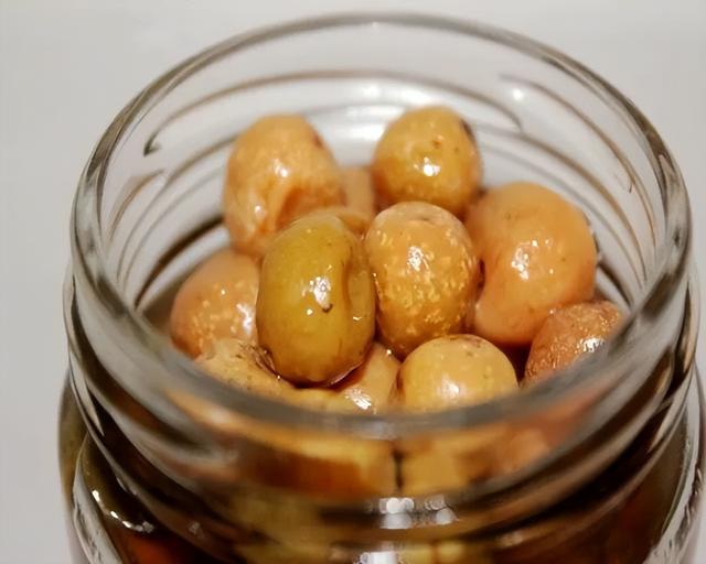 雪莲果图片，这13种水果因为名字被误解（雪莲果图片叶子图片）