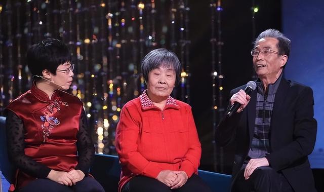 马未都百家讲坛，马未都百家讲坛全集（《百家讲坛》文化明星现状）