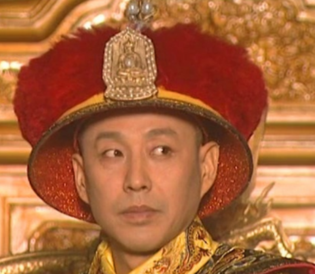 老婆当自己面给别人日，梦见老婆当着我和别人好是什么意思（妻子当着他面与别人苟且）