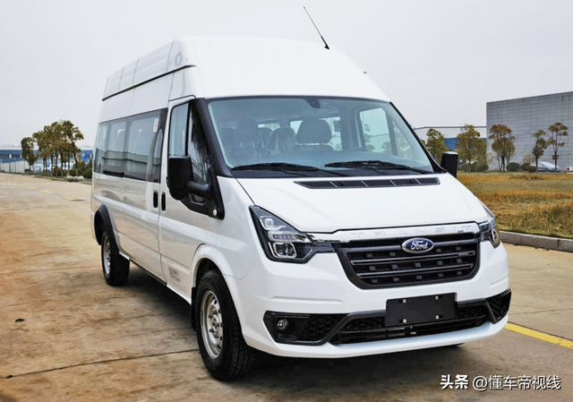 福特新世代全顺，江铃福特新世代全顺Pro上市（满载续航470公里）