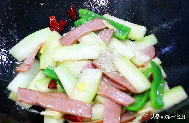 去湿的食物有哪些，清火祛湿的食物有哪些（冬瓜倒数第一）