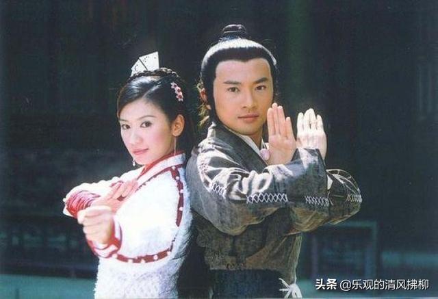 周芷若最终的结局如何，周芷若最后结局是什么原著（周芷若和张无忌重归于好）