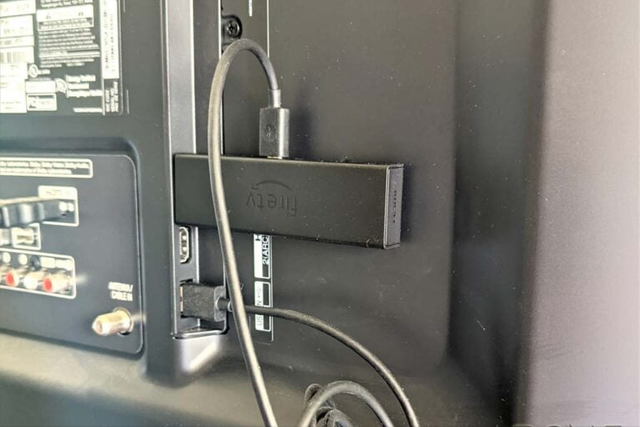 电视棒的使用方法，电视棒怎么连接手机（亚马逊电视棒）