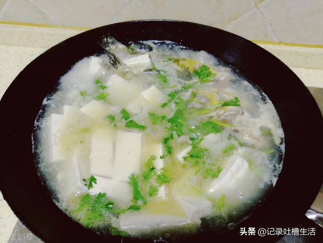 黄鸭叫怎么做才好吃，请听黄鸭叫的叫声，它是鸭吗