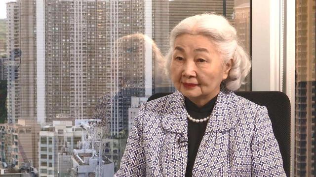 “跳水女皇”郭晶晶：婚礼连换12套百万礼服，过亿彩礼下嫁霍家