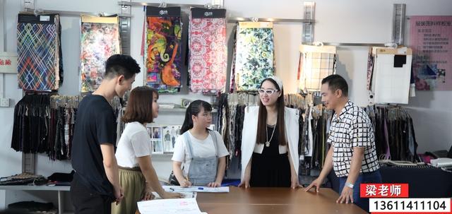 广州哪里有可以定做衣服的地方，广州哪里做衣服的多（广州白云工商技师学院服装设计与制作专业介绍）