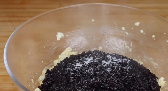 黑米怎么吃（黑米别煮粥了）