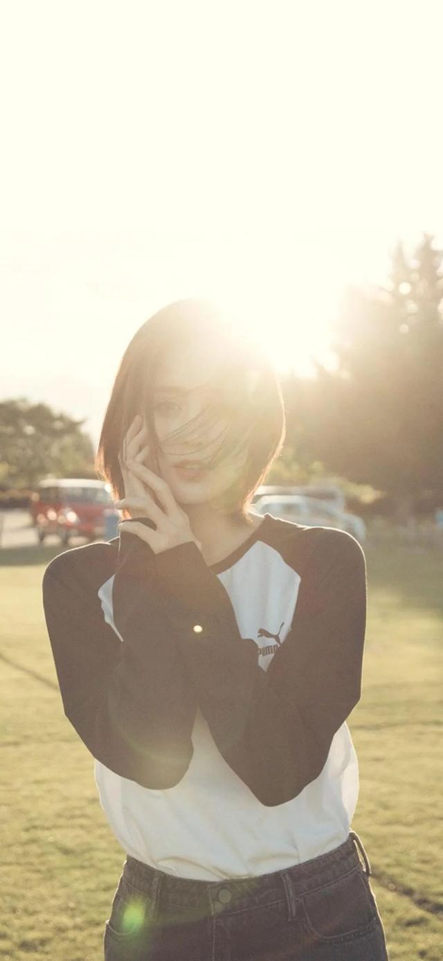 有气质女人晚安说说，有气质女人晚安说说图片大全（精选美女明星手机壁纸合集）