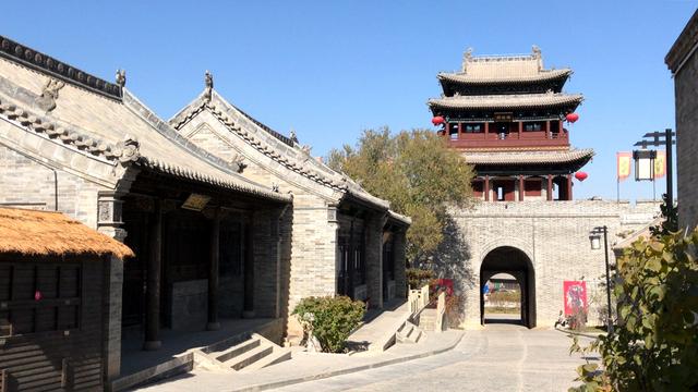 山西历史古城介绍，庭院深深中透着富华